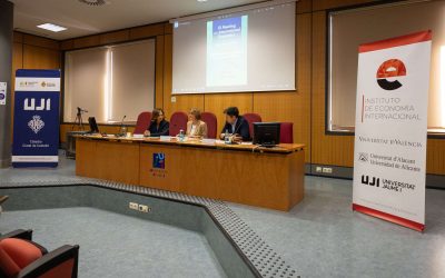 Experts in economics and finance analyse at the UJI the effect of monetary policy on economic growth and financial markets.